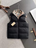 Burberry Reversible Check Puffer Gilet – Bild 3