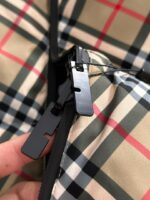 Burberry Reversible Check Puffer Gilet – Bild 6