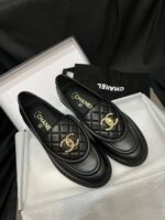 Chanel Quilted Loafer – Bild 3