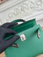 Kelly Mini Epsom Smaragdgrün/Silber – Bild 6