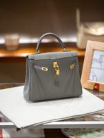 Kelly 25 Gris Etain Togo – Bild 4