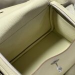 Lindy Togo White Clémence 26 cm – Bild 5